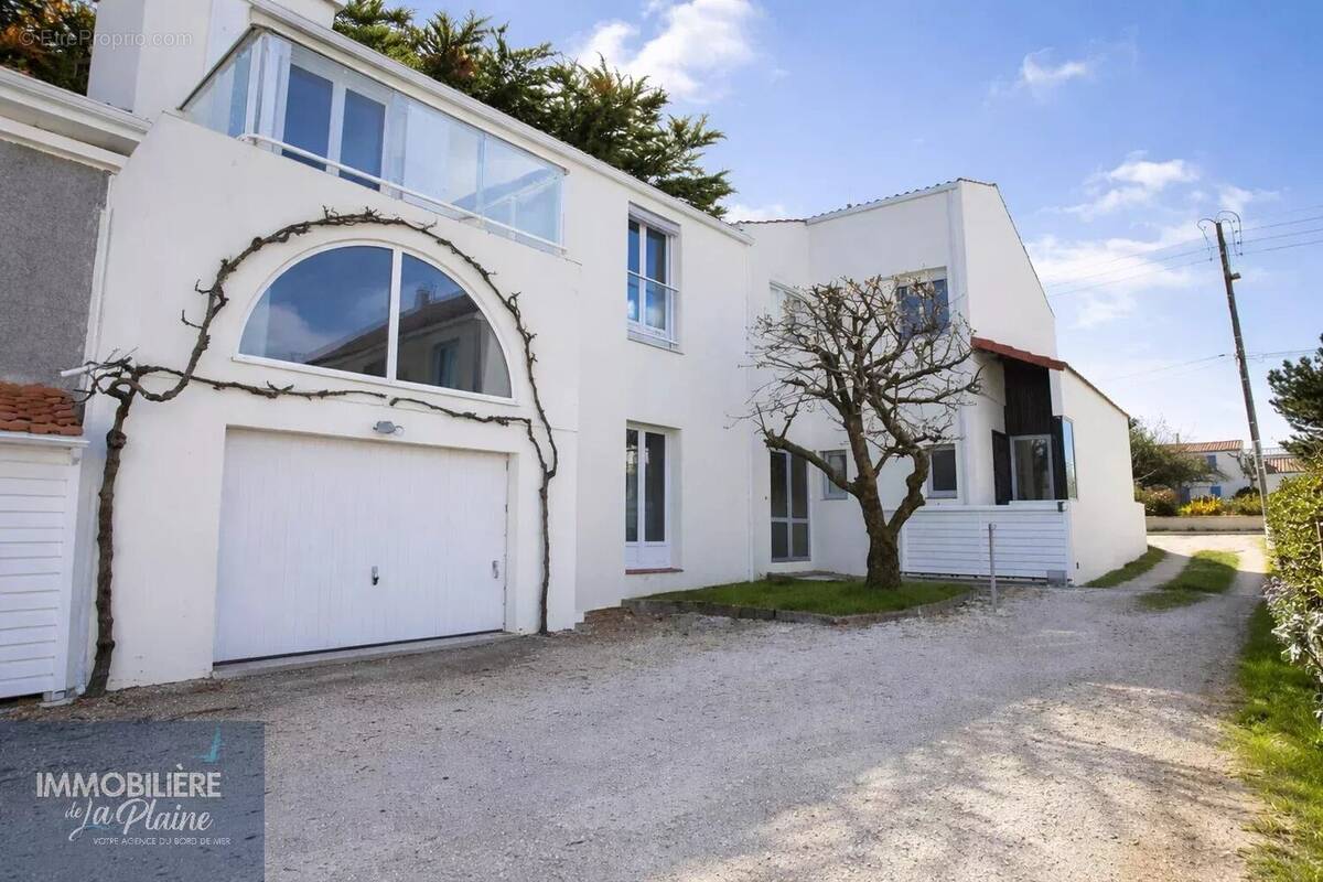 Maison à LA PLAINE-SUR-MER