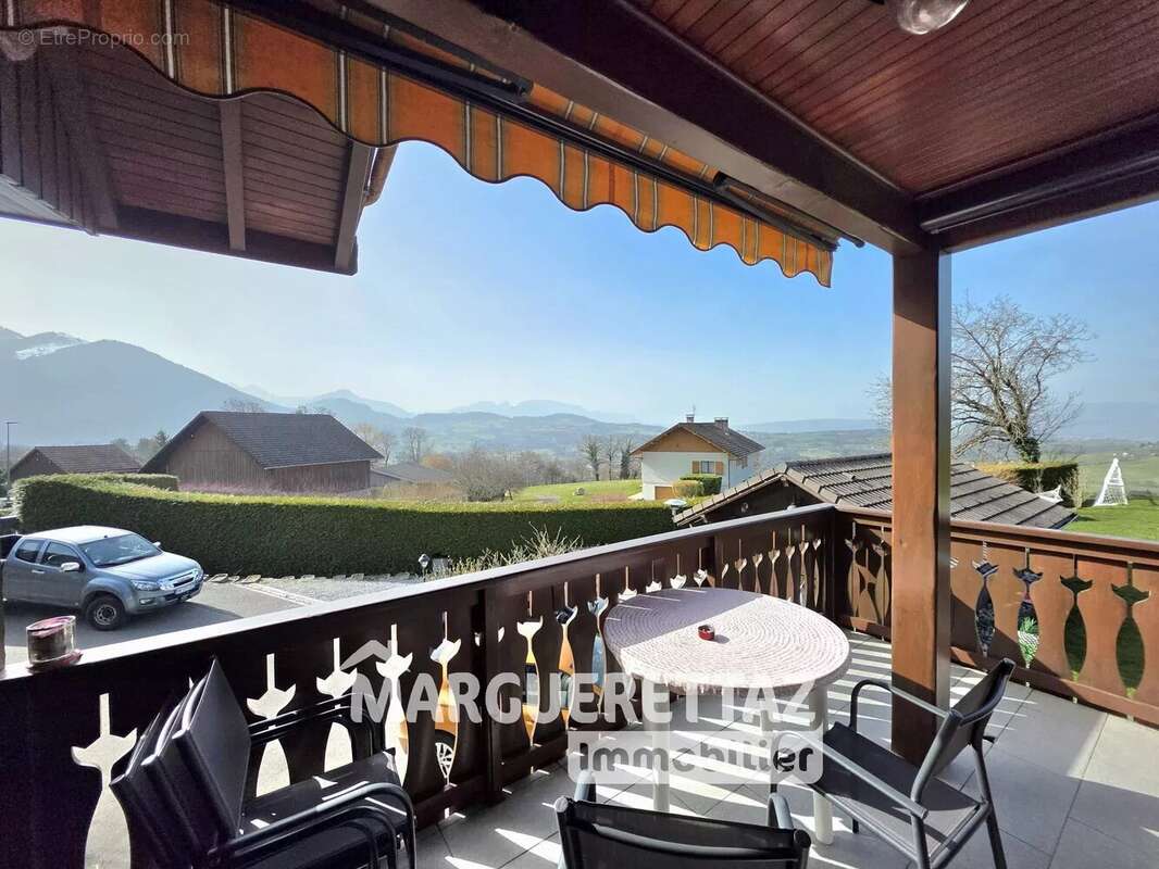 Maison à VIUZ-EN-SALLAZ