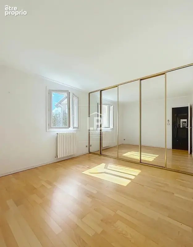 BALMA – Maison familiale T7 de 152 m2 avec jardin de 1000 m² - photo 6