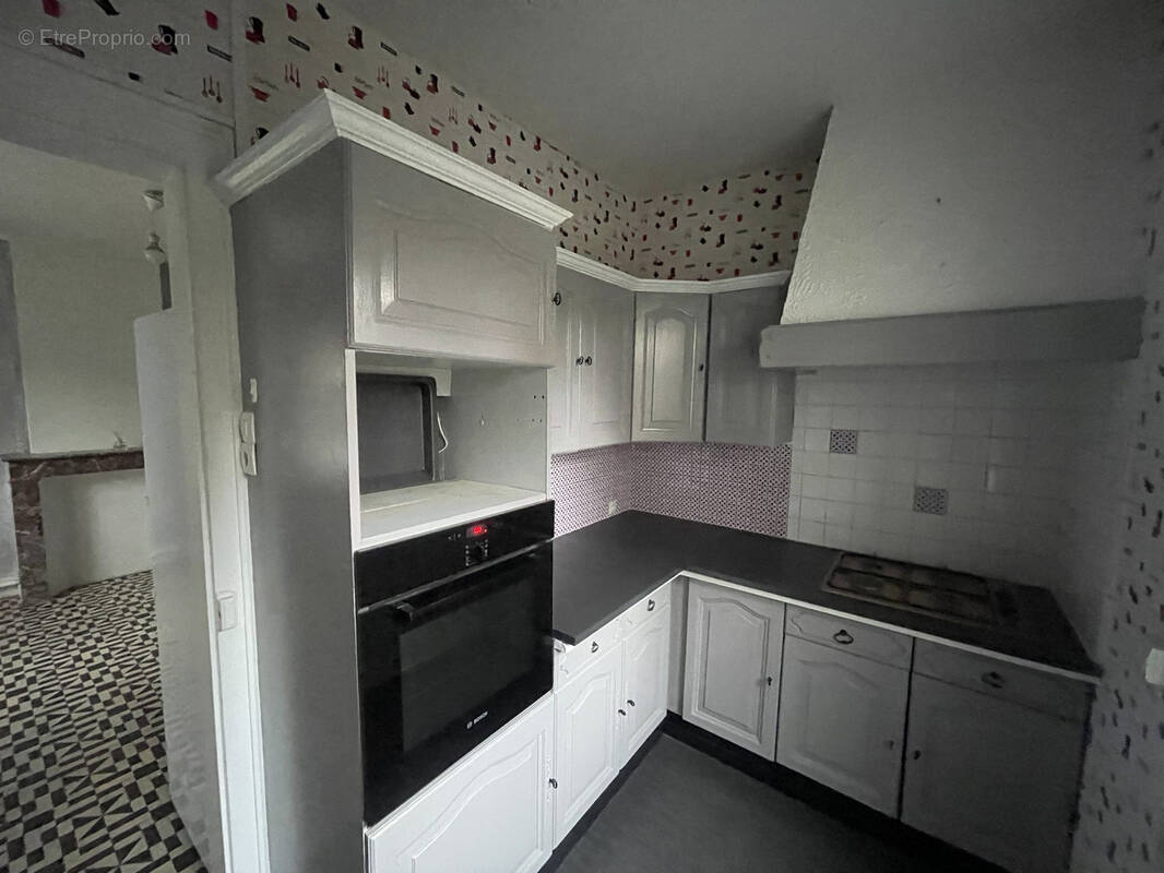 Maison à CROISILLES