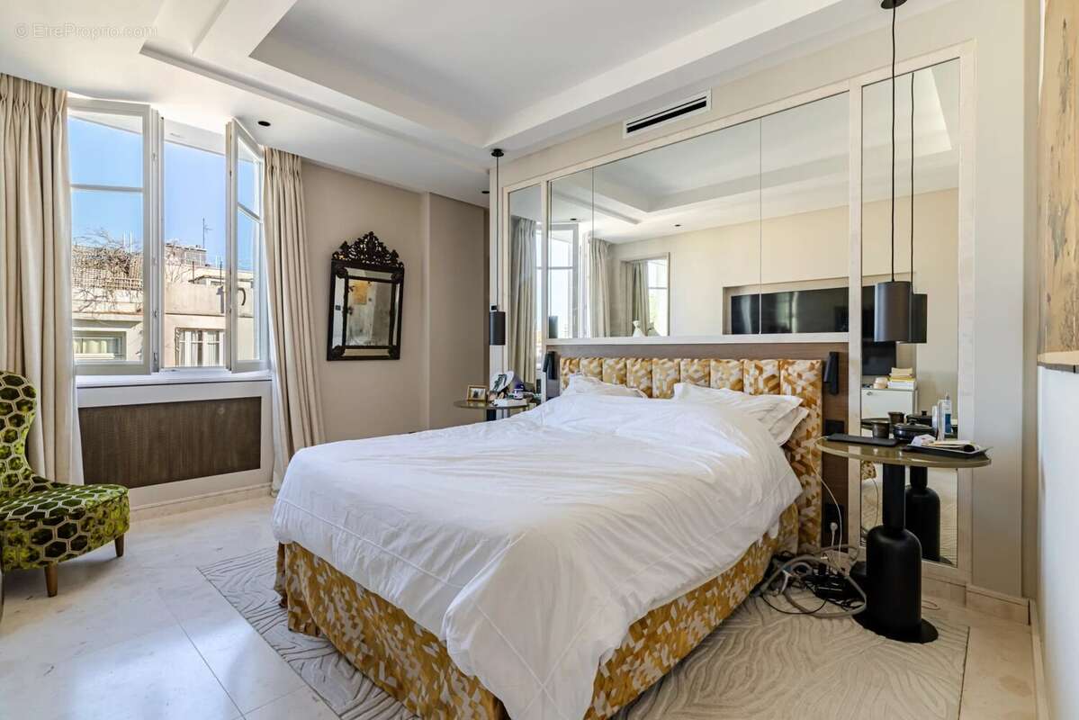 Appartement à BOULOGNE-BILLANCOURT