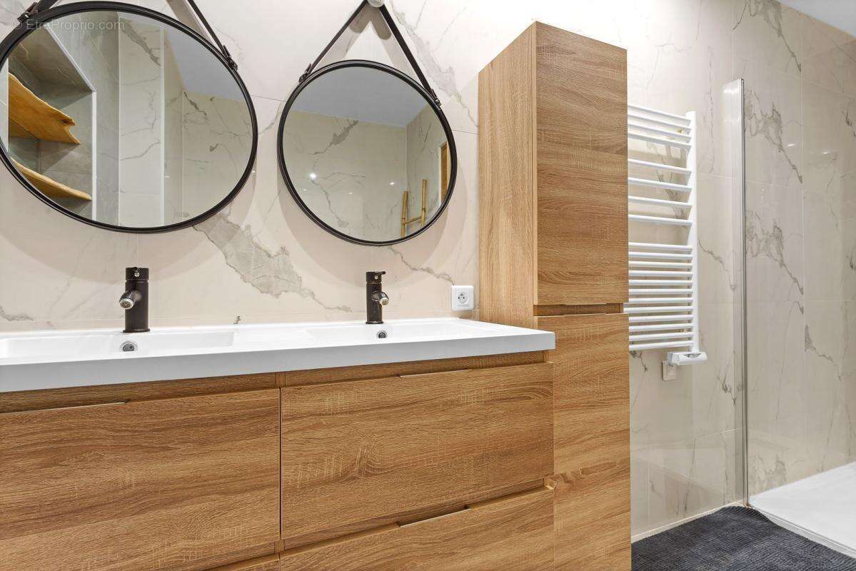 Maison à VILLECRESNES