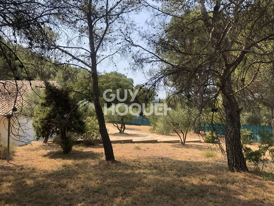 Maison Tarascon dans la garrigue sur 3205 m² - photo 3