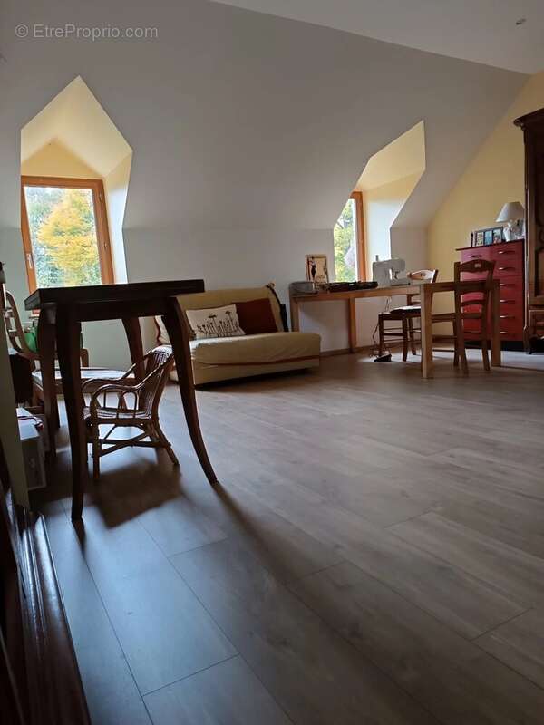 Maison à MONT-SAINT-VINCENT