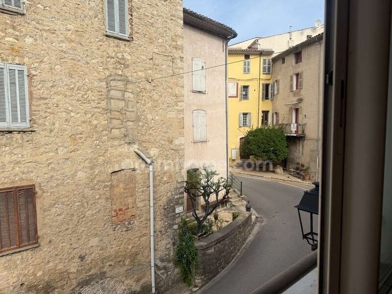 Maison à ENTRECASTEAUX