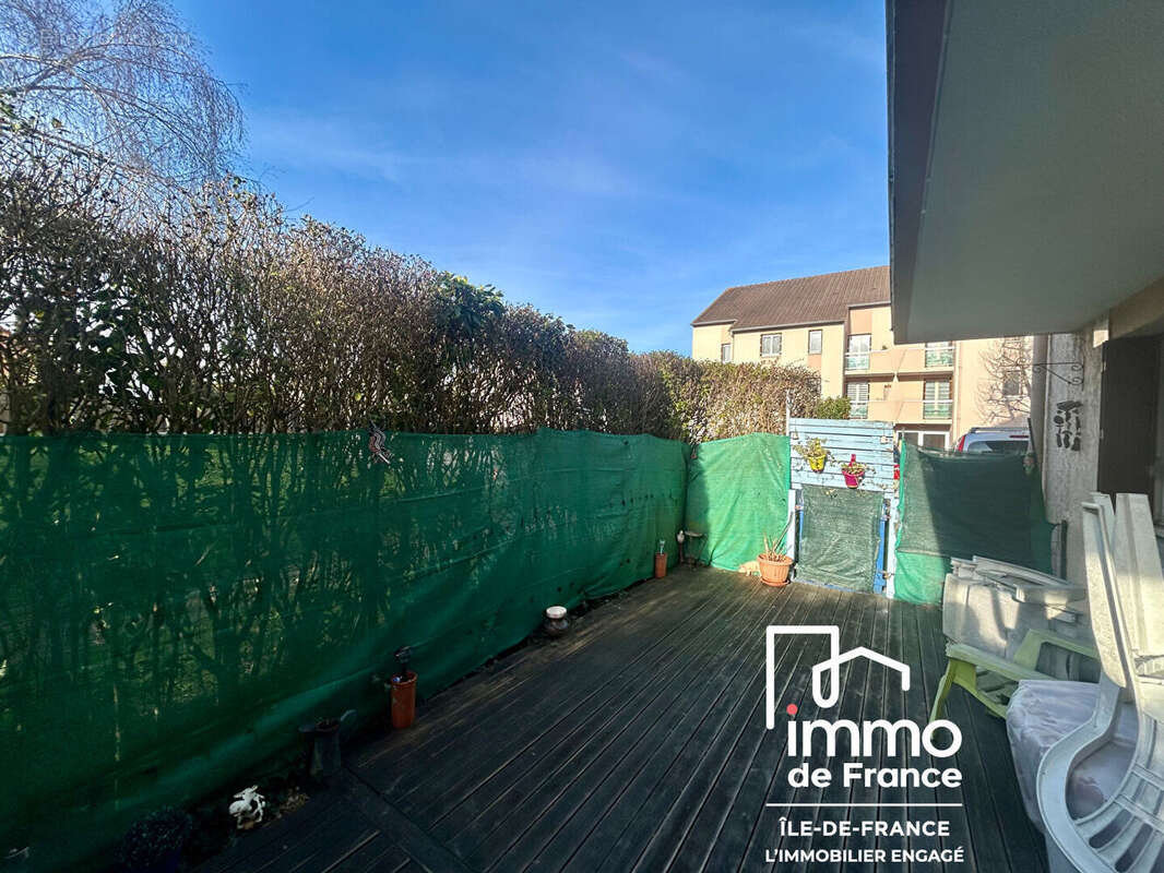 Appartement à PONTAULT-COMBAULT