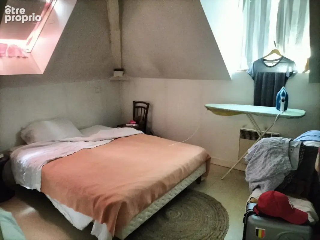 LAVAL, hyper centre, rive droite, un appartement T2 pour investisseur - photo 4