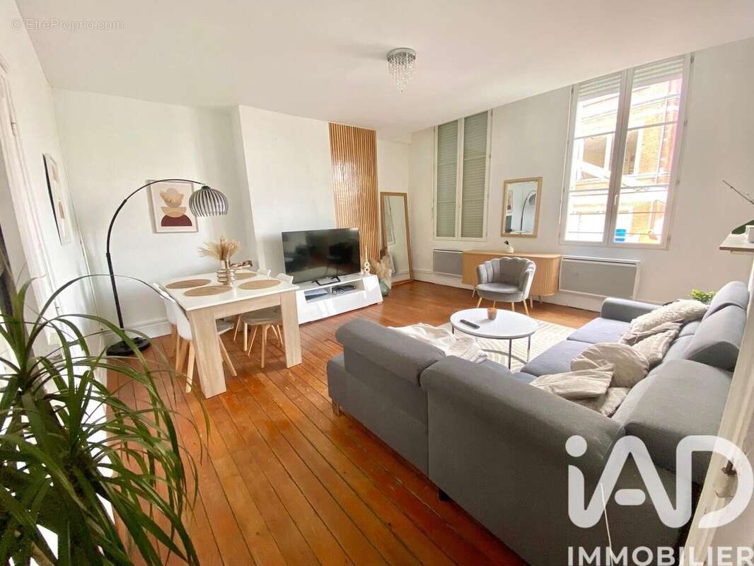 Photo 9 - Appartement à SAINT-QUENTIN
