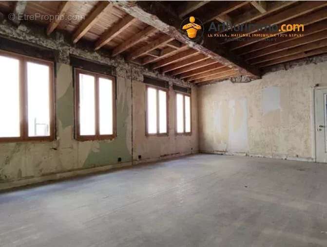 Appartement à TARASCON-SUR-ARIEGE