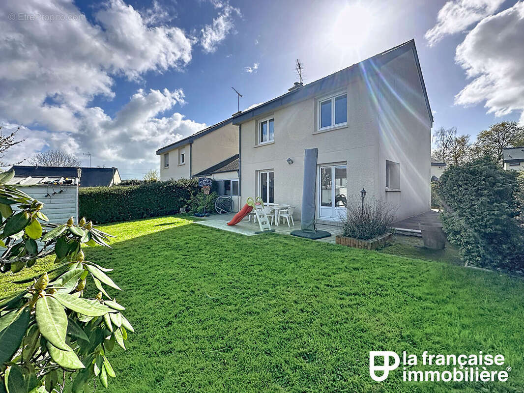 Maison à SAINT-ARMEL