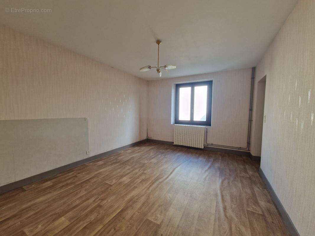 Maison à CHANGE