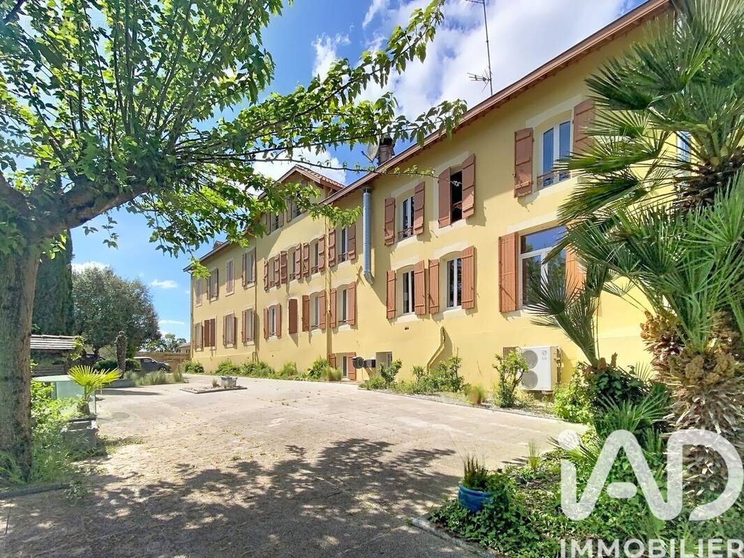 Photo 1 - Commerce à CAZAUBON