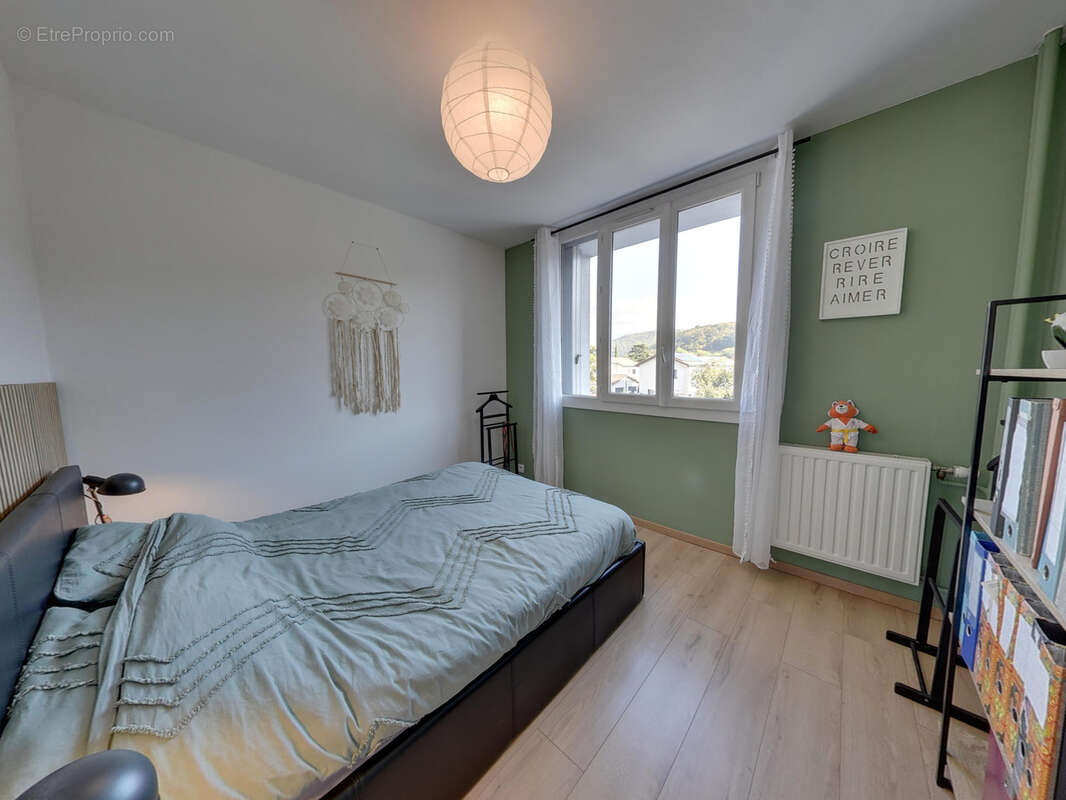 Appartement à ECHIROLLES