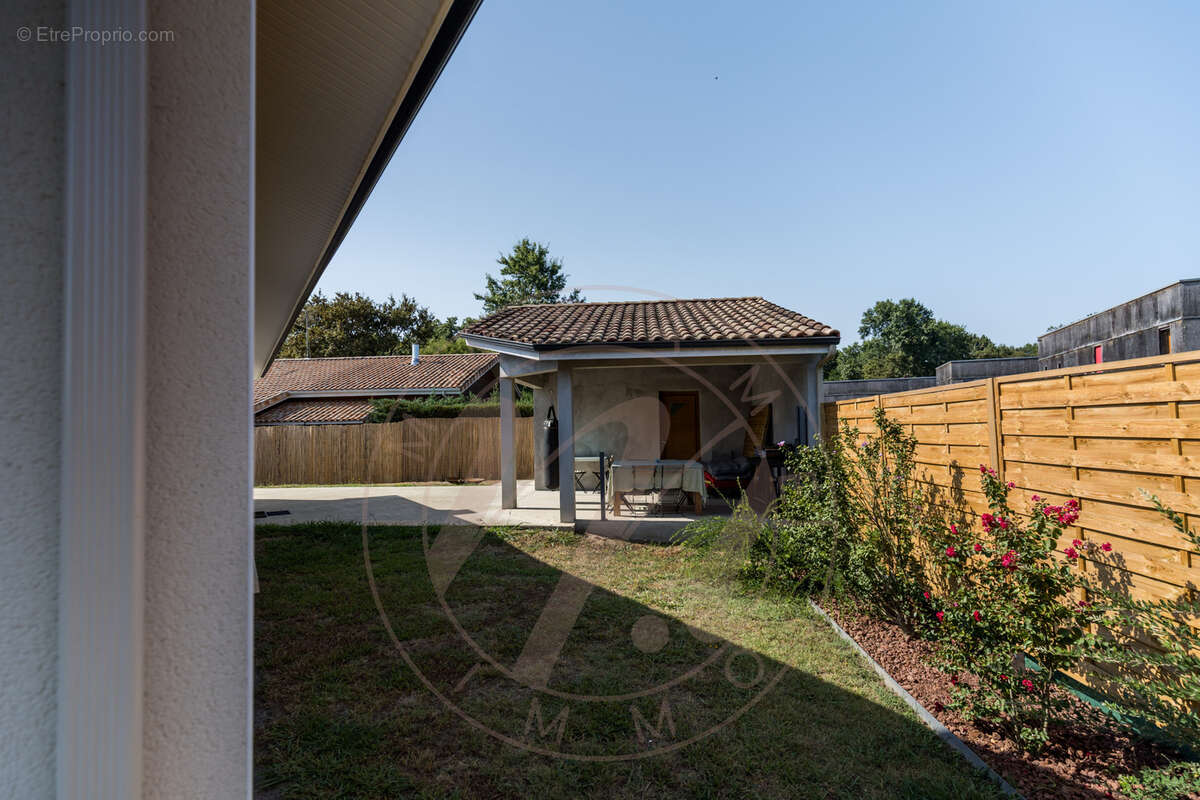 Maison contemporaine avec patio   Un véritable cocon de sérénité à Saint-Pierre-du-Mont - photo 25
