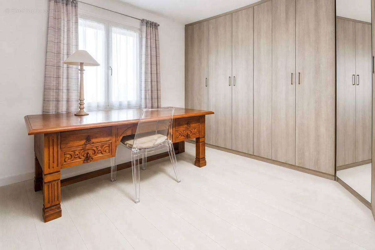 Spacieuse maison 5 pièces à Presles - photo 9