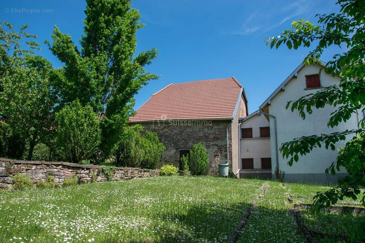 Maison à SAULNOT