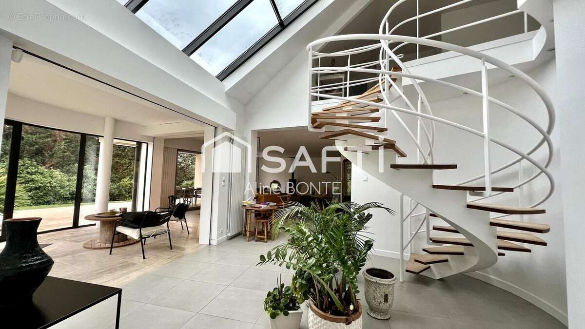 Photo 4 - Maison à SOISY-SUR-SEINE