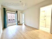 Appartement à PARIS-19E