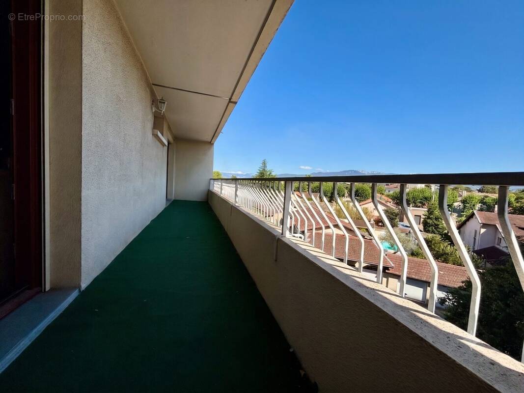 Appartement à ROMANS-SUR-ISERE