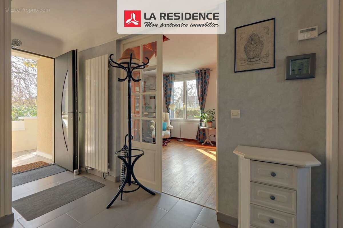 Maison 83 m² à Beauchamp  - photo 7