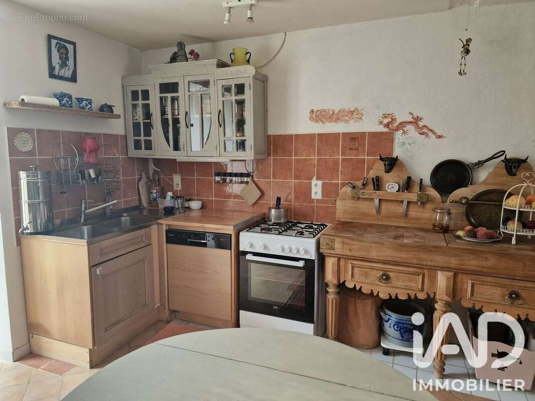 Maison 130 m² à Mareuil  - photo 7