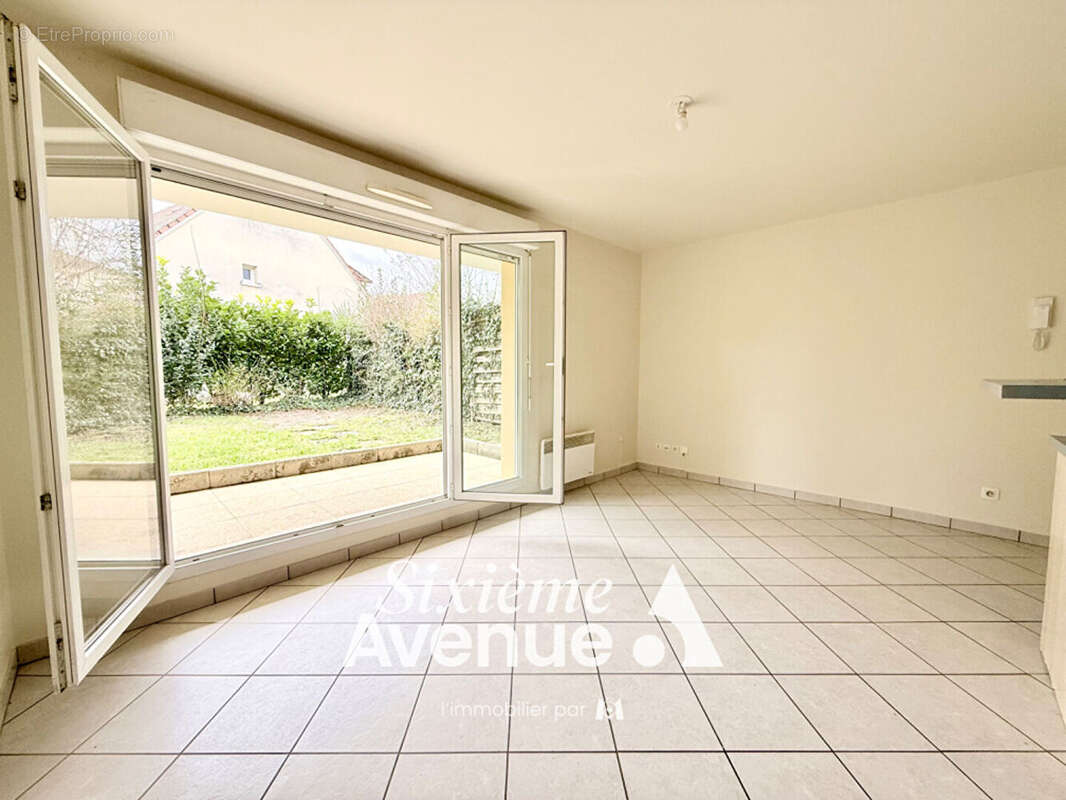 Appartement à VAULX-EN-VELIN