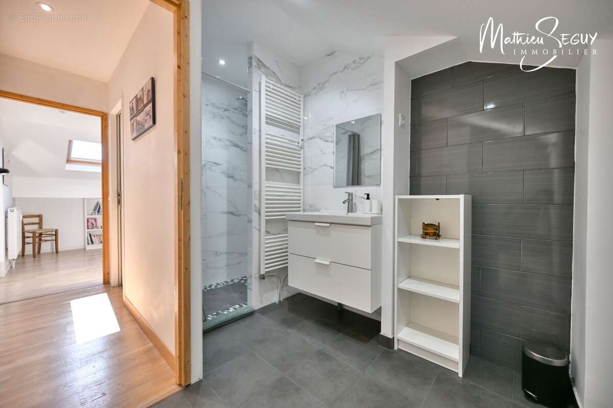 YZERON - Appartement T4 duplex de tourisme - photo 18