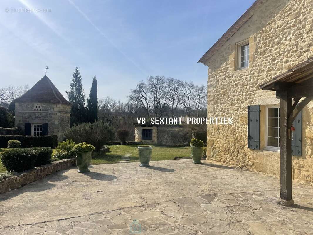 Maison à SAUVETERRE-DE-GUYENNE