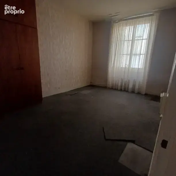 Appartement a renover à saint-etienne - photo 2