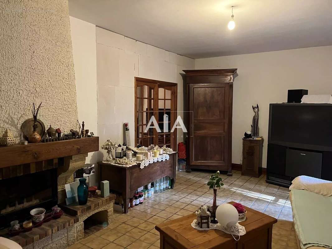 Maison à FONTENILLE