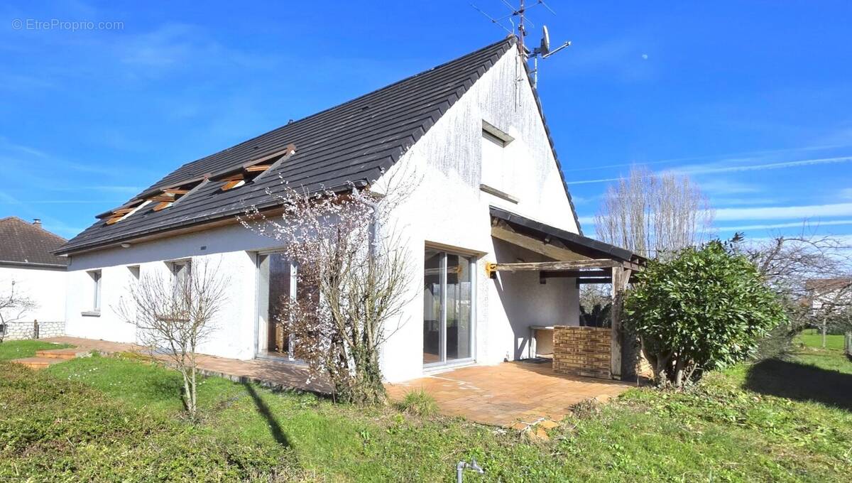 Maison à VILLEMANDEUR