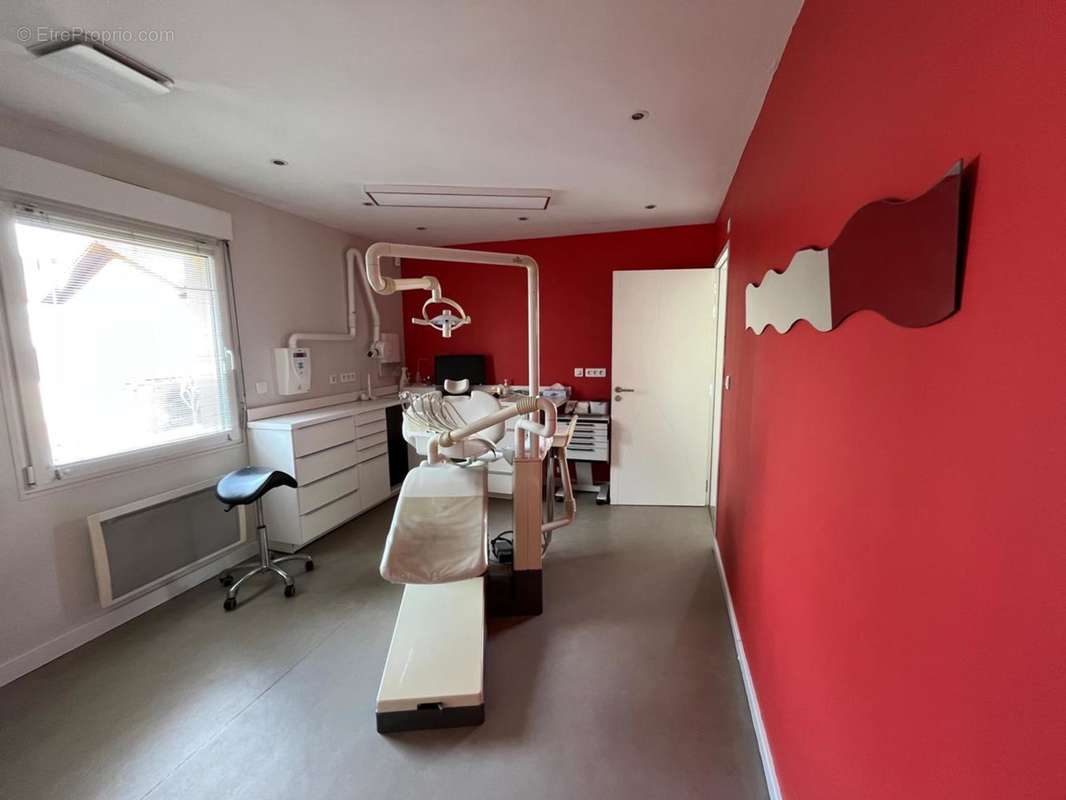 Photo 5 - Commerce à RUPT-SUR-MOSELLE