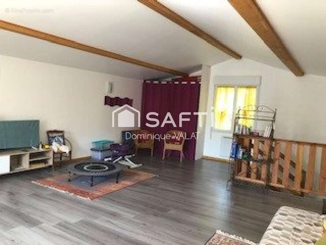 Photo 6 - Maison à VABRES