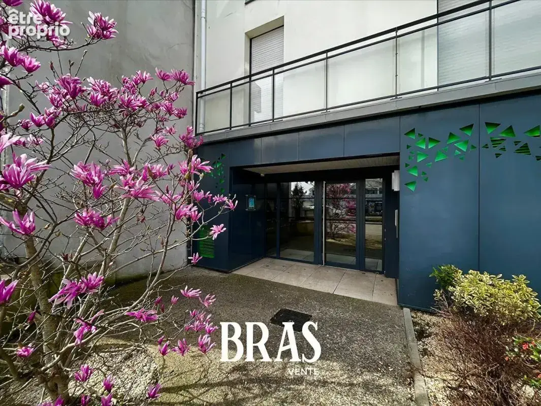 BD JULES VERNE - T2 en dernier étage avec belle terrasse - photo 8