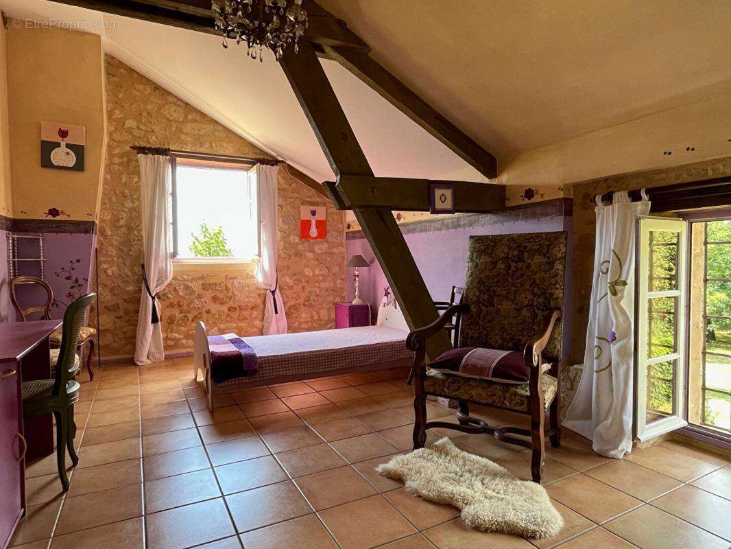 Maison en pierres et gite - photo 14