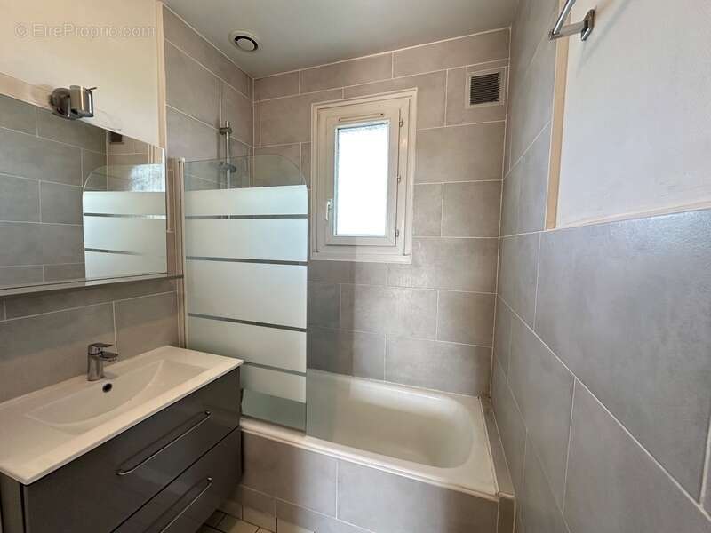 Maison à SAINT-GERVAIS-EN-BELIN