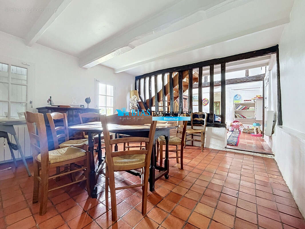 Maison 7 pièces 125 m² à vendre à Honfleur (14600) - photo 9