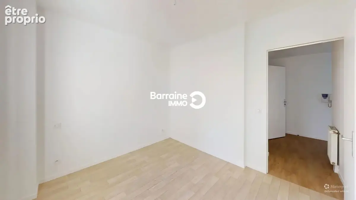 A vendre - lorient  centre ville - appartement recent de type 3 de 55m² avec balcon et garage - photo 19