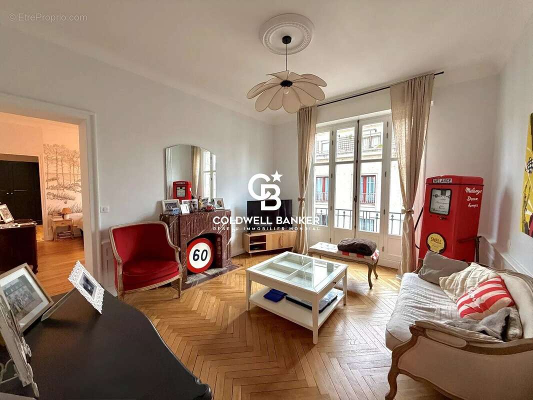 Appartement à NANTES