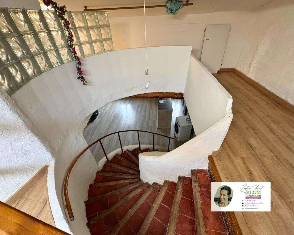 Maison à PLAN-DE-LA-TOUR