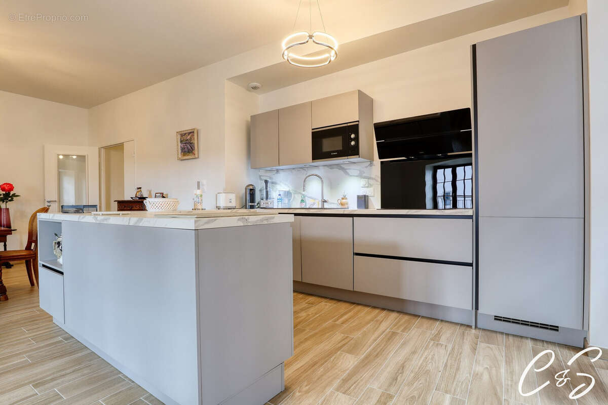 Appartement à QUIMPER