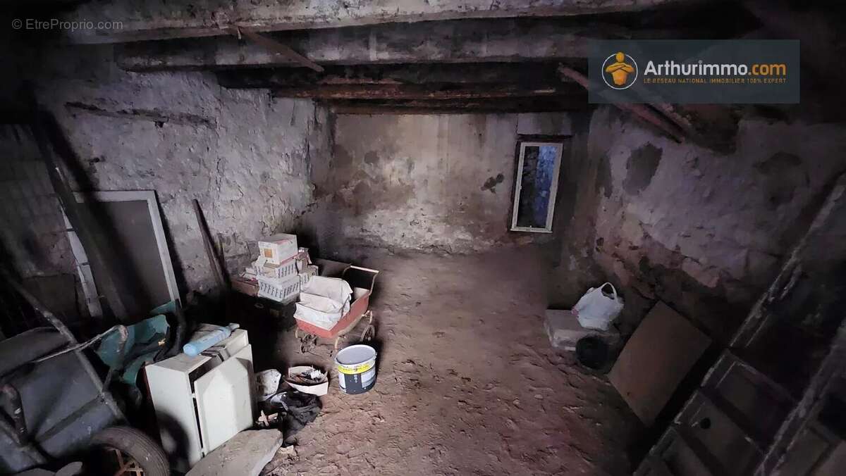 Maison à VILLENEUVE-MINERVOIS