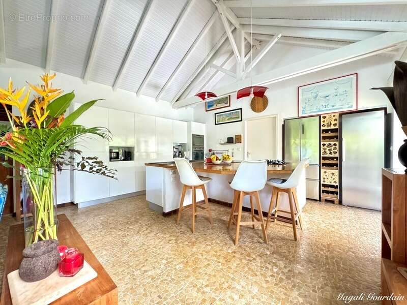 Commerce à SAINT-FRANCOIS