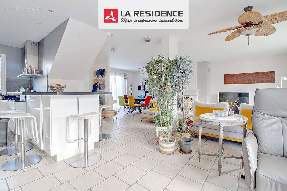 Maison à BONNIERES-SUR-SEINE