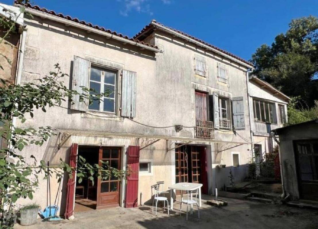 Maison à VERTEUIL-SUR-CHARENTE