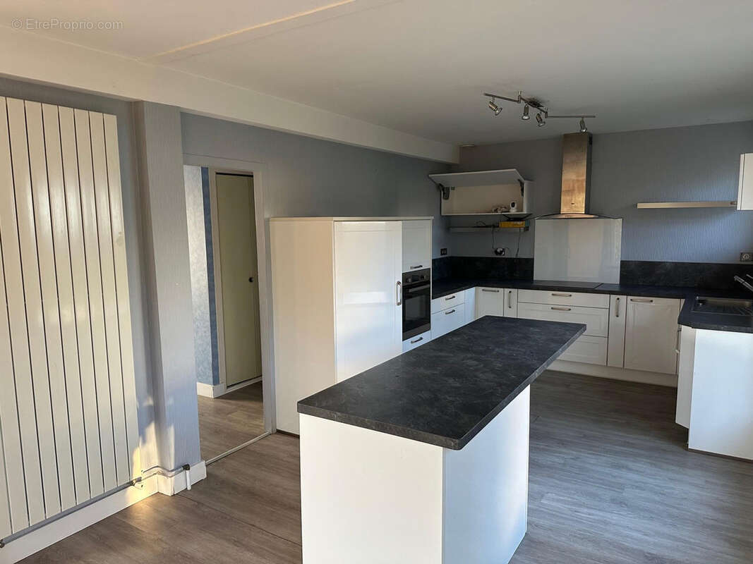 IMG_1953 - Maison à MONTGERMONT