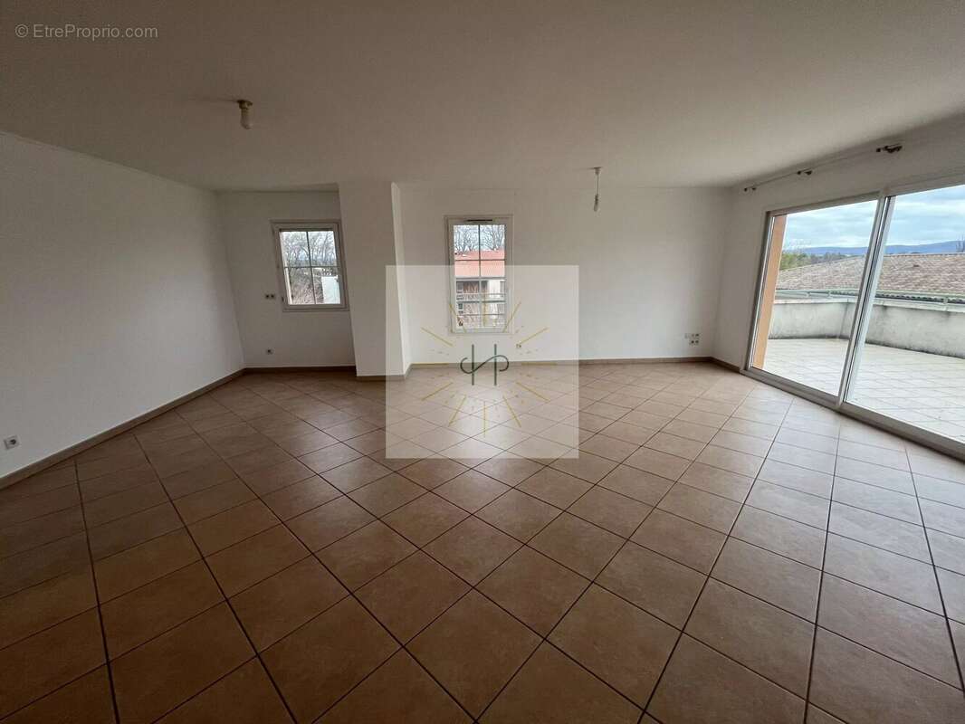 Appartement à MONTELIMAR