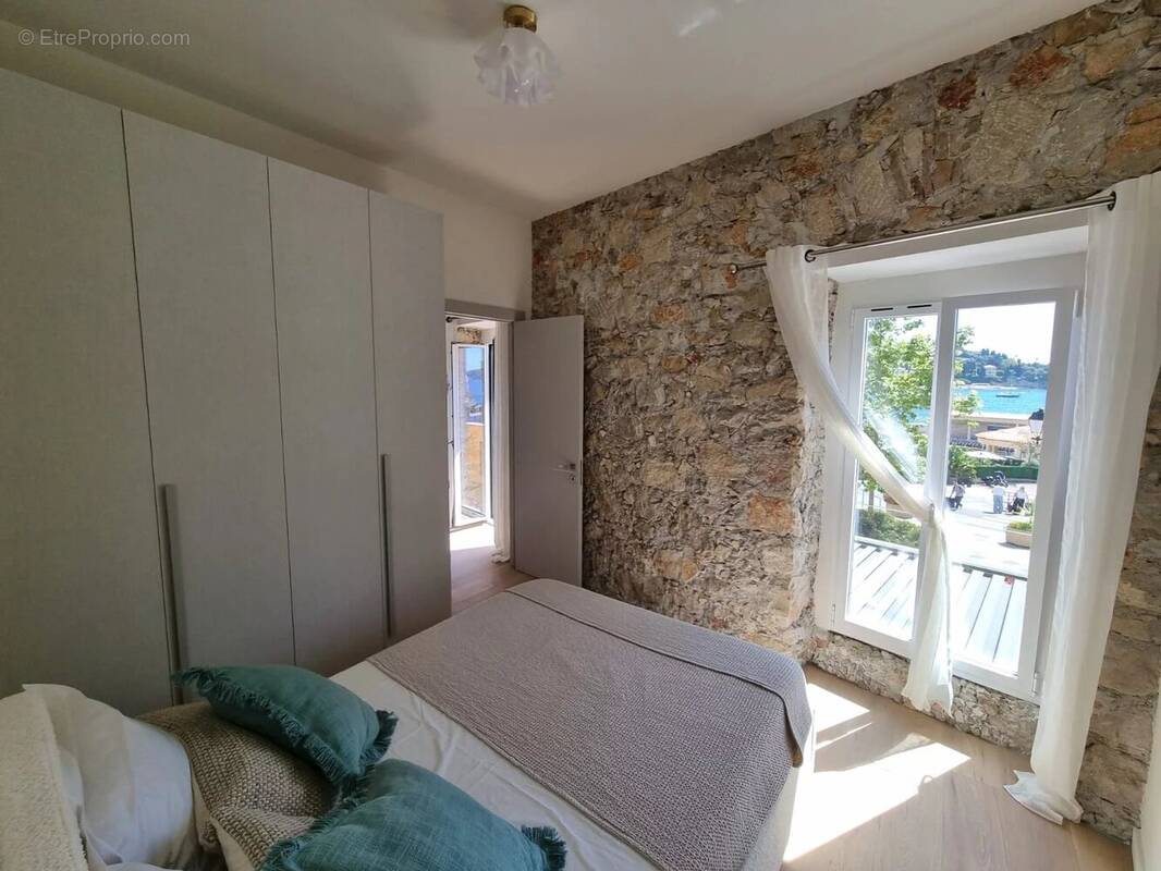 Appartement à VILLEFRANCHE-SUR-MER