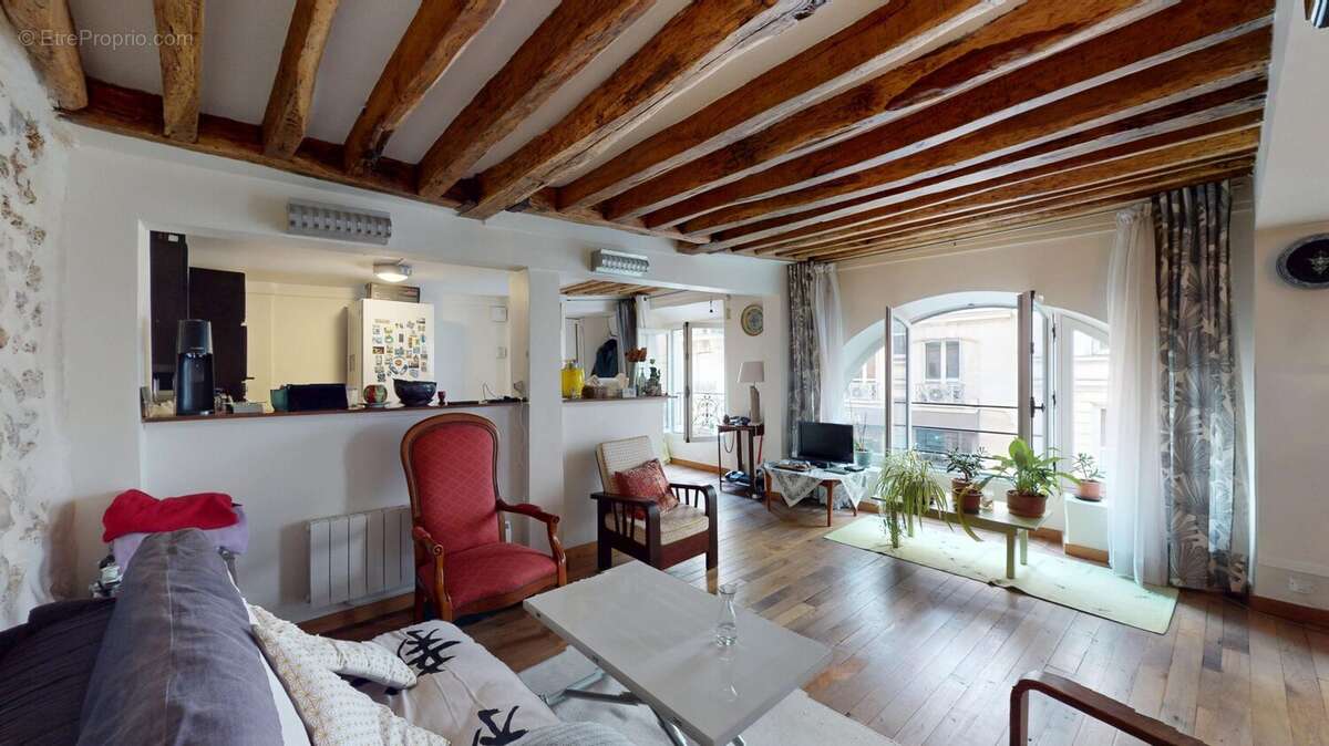 Appartement à PARIS-3E