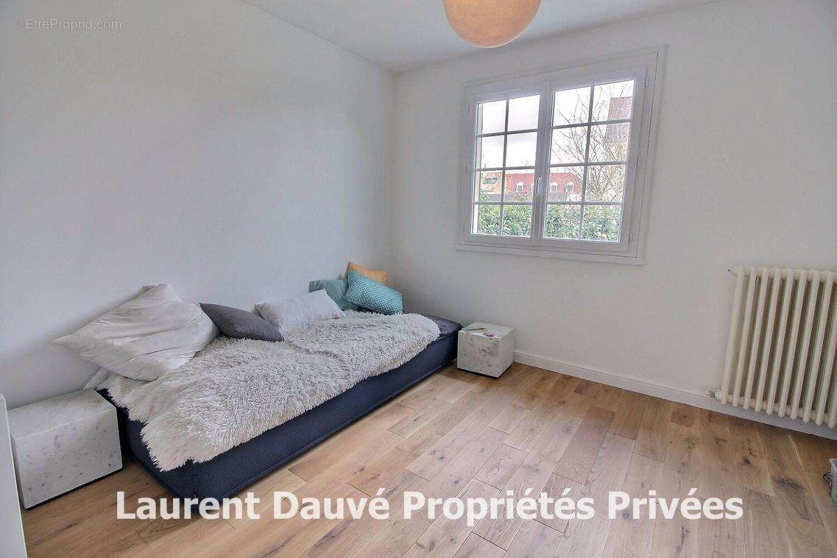 Maison à SAINT-CYR-EN-VAL